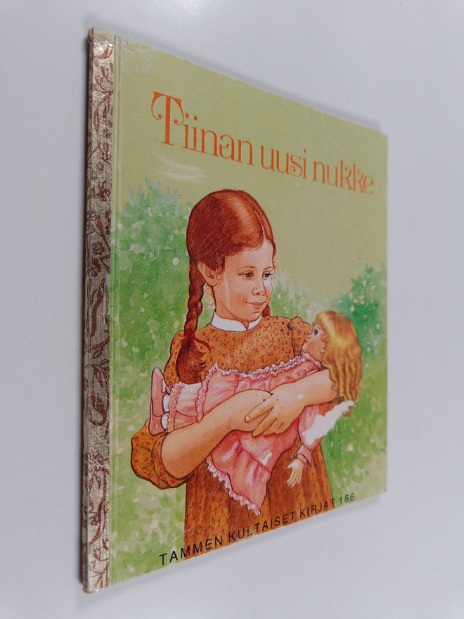 Lois Meyer : Tiinan uusi nukke
