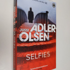 Jussi Adler-Olsen : Selfies - pikkukuva 1