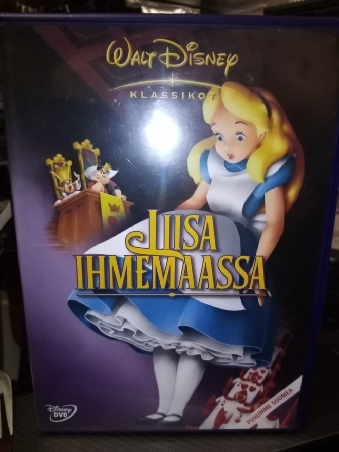DVD LIISA ihmemaassa ( Disney klassikko 13)  SIS POSTIKULU