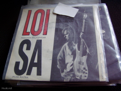 LOISA - PUNAINEN POLKUPYÖRÄ / JALOA KULTAA 7" VINYYLI