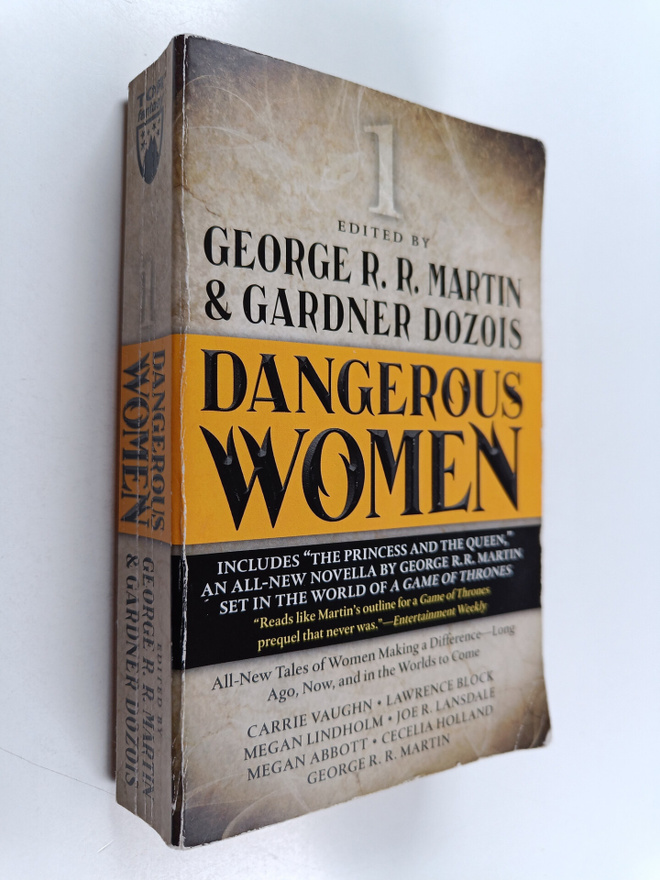 George R. R. Martin ym. : Dangerous Women 1