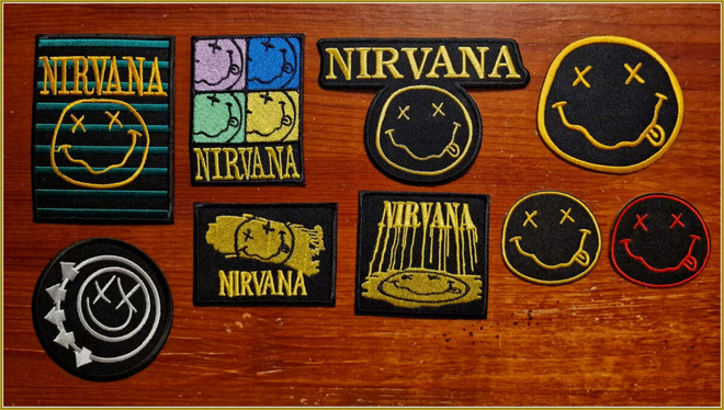 9 kpl erilaisia NIRVANA kangasmerkkejä