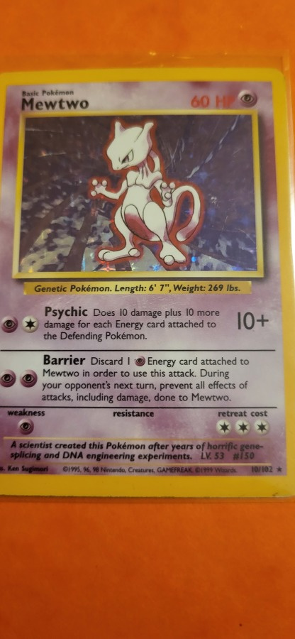 Mewtwo 10/102 (BS1) Base set Holographic RARE card