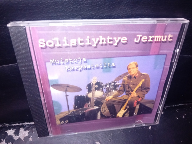CD Solistiyhtye Jermut : Muistoja Karpaateilta ( SIS POSTIKU