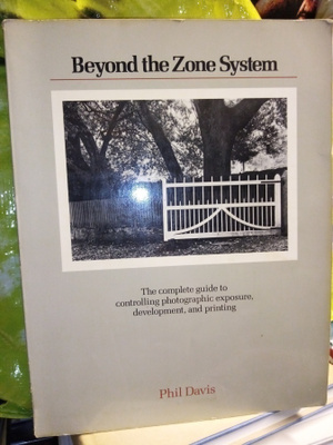 Davis : Beyond the ZONE SYSTEM ( SIS POSTIKULU)