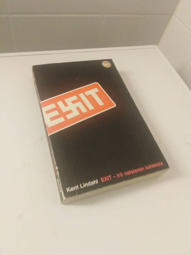 Kent Lindahl: EXIT - irti natsismin kahleista