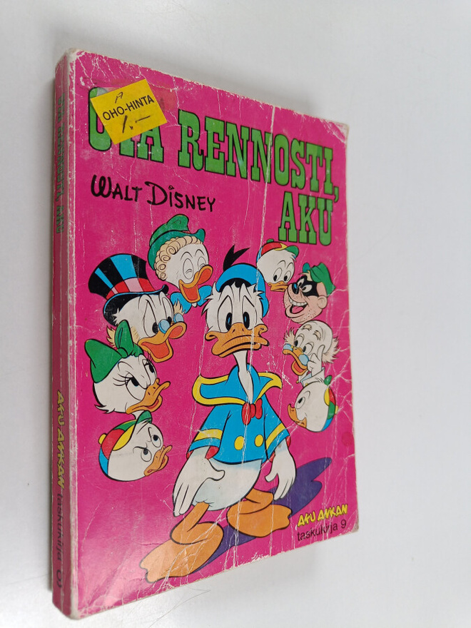 Walt Disney : Ota rennosti, Aku