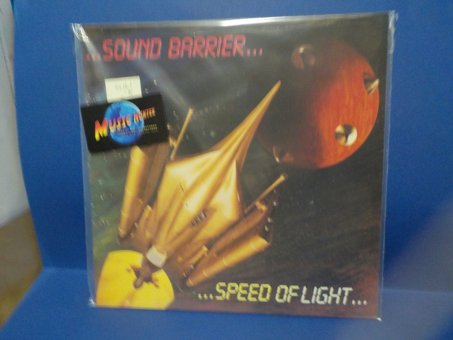SOUND BARRIER - SPEED OF LIGHT M-/EX+ HOLANTI 1986 LP