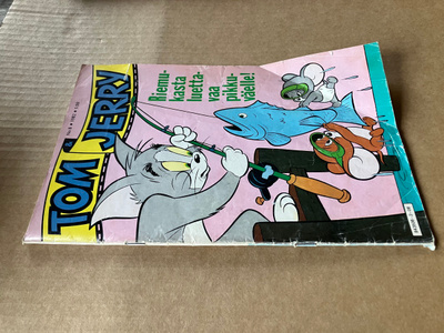 TOM & JERRY 8/1982