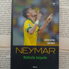Beting, More - Neymar: matkalla huipulle (pokkari) - pikkukuva 2