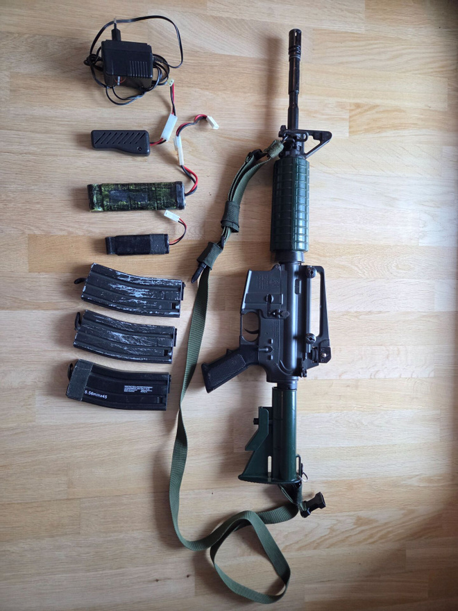 Marui m4a1 airsoft ase