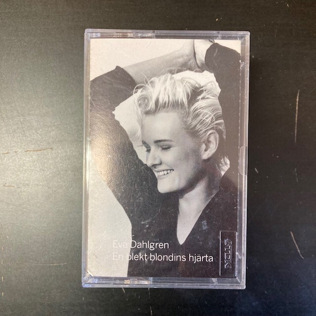Eva Dahlgren - En blekt blondins hjärta C-kasetti