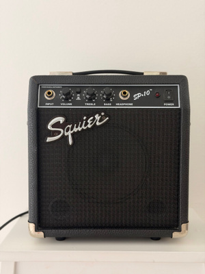 Squier SP-10 kitaravahvistin