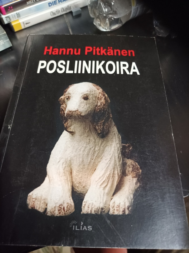 Hannu Pitkänen Posliinikoira