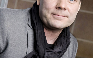 Jari Sillanpää -lehtileikkeitä