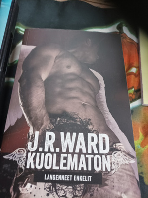 J.R Ward Kuolematon