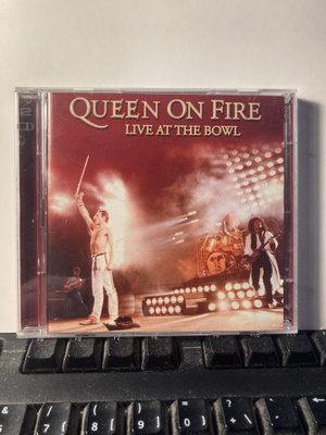 QUEEN: Live At The Bowl, CD x 2