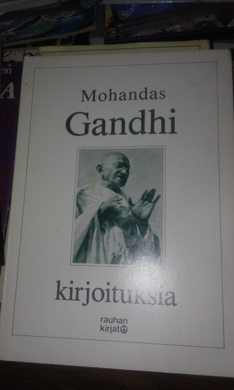 mohandas gandhi - kirjoituksia