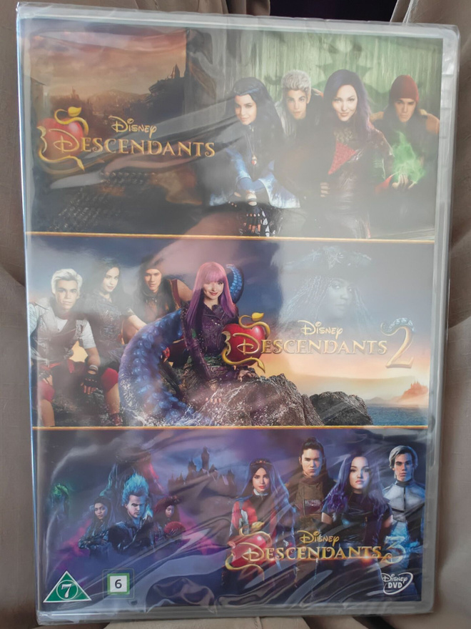 The Descendants 1-3 DVD