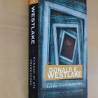 Donald E. Westlake : Kukaan ei ole täydellinen (2.p. SAPO) - pikkukuva 1