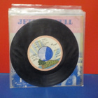 JETHRO TULL - LIVING IN THE PAST EX/EX- SPAIN 7" - pikkukuva 2