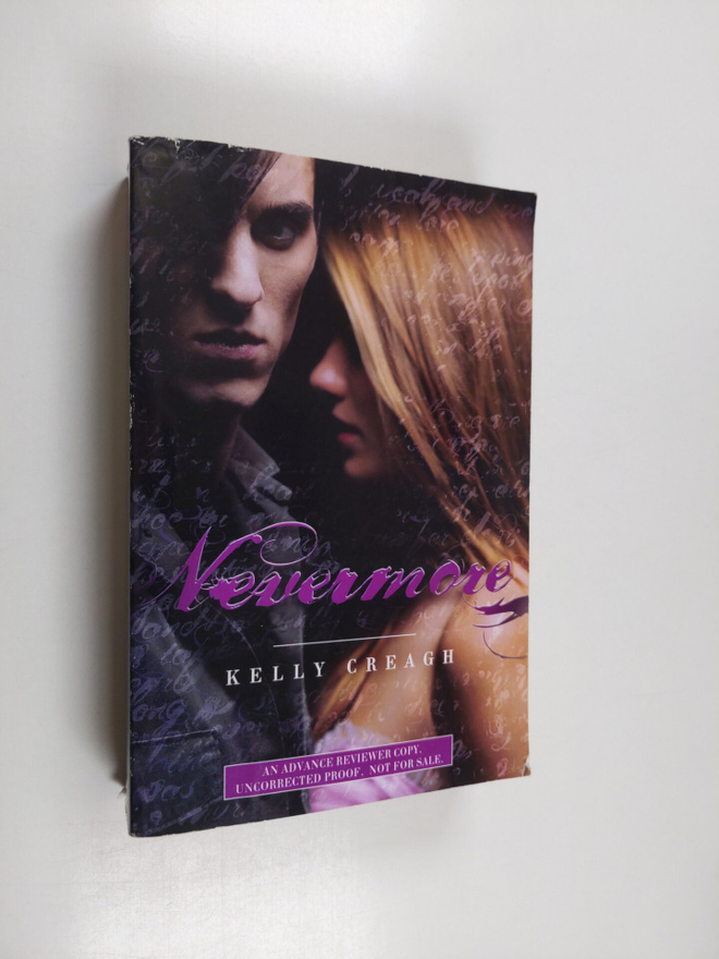 Kelly Creagh : Nevermore (näytekappale)