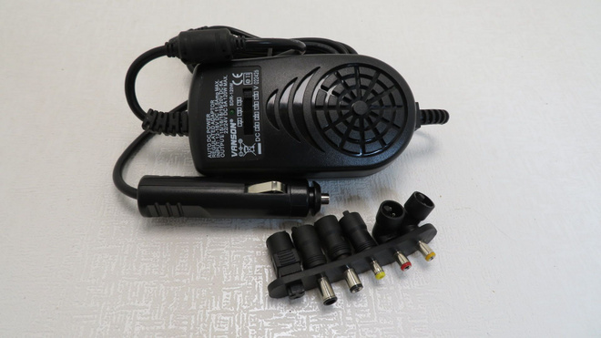 Vanson SDR-120W virtalähde autoon