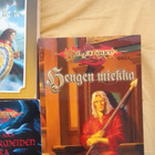 Dragon lance kirjoja 7 kpl mm. Margaret Weis - pikkukuva 3