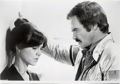Pressikuva: Hooper (Burt Reynolds, Sally Field)