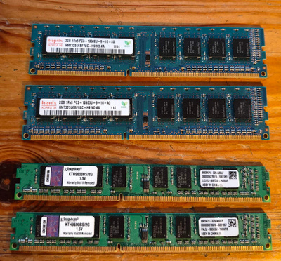 16GB DDR3 pöytäkoneeseen (7x 2GB DDR3 2x 1GB DDR3)