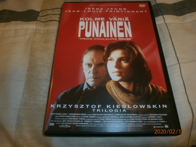 KOLME VÄRIÄ PUNAINEN - DVD