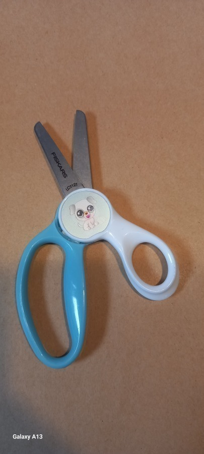 Lasten sakset . Fiskars