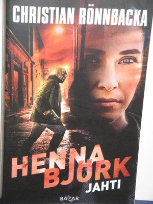 Christian Rönnbacka : JAHTI Henna Björk