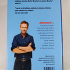 Hugh Laurie : Järein asein - pikkukuva 2
