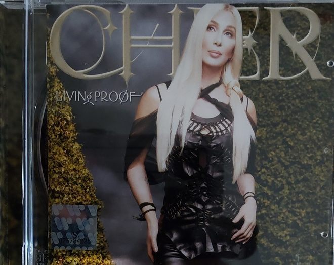 * Cher Living Proof Lue Kuvaus