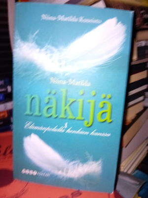 Niina-Matilda Kuusisto : Näkijä I ( SIS POSTIKULU )