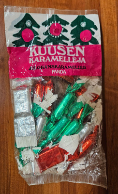 Avaamaton Pandan Kuusen karamelleja -pussi 1970-luku