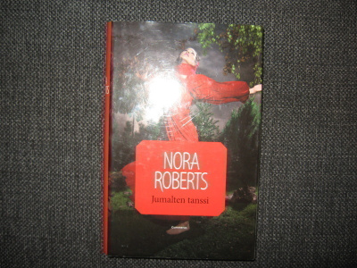Nora Roberts*Jumalten tanssi v.2008 kirja