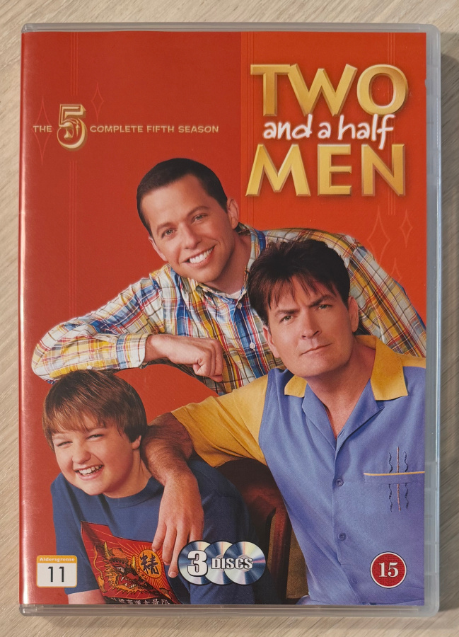 Miehen puolikkaat (Two and a half men): Kausi 5 (3DVD)