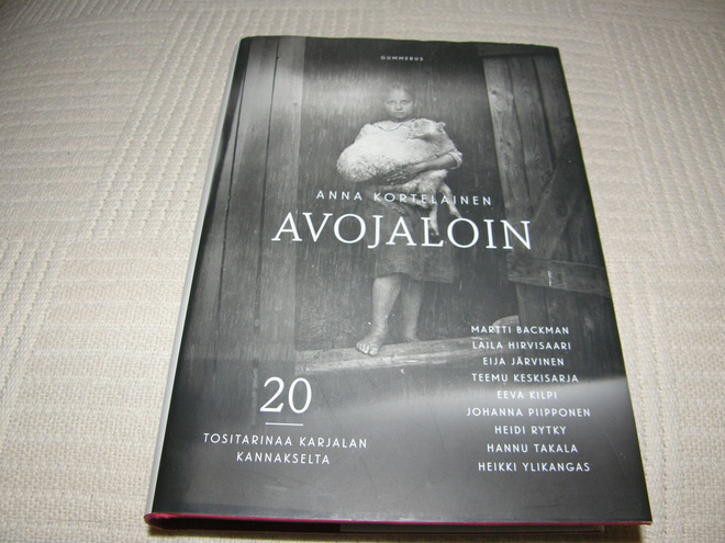 Anna Kortelainen Avojaloin  -sid