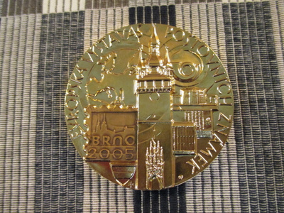 BRNO 2005 Euroopan postimerkkinäyttelyn tuomaristo mitali.