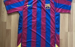 Ronaldinho pelipaita Barcelona