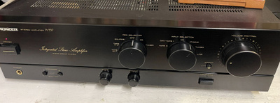 Pioneer A-337 vahvistin