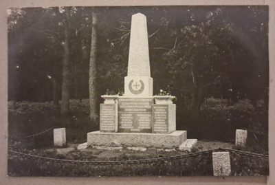 Kitee: 1928 Sankaripatsas *** (608)