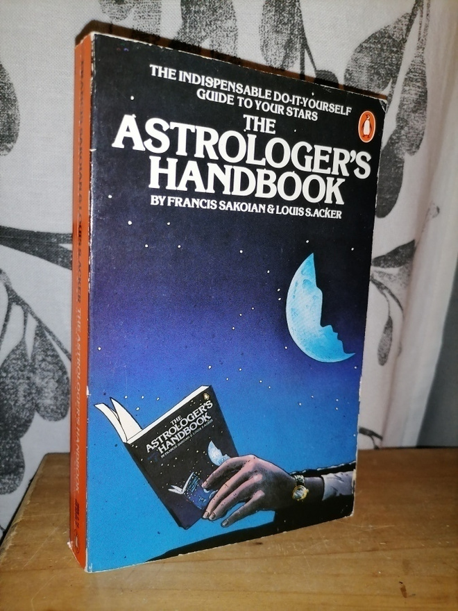 The Astrologer's Handbook - Sakoian & Acker