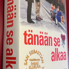 TÄNÄÄN SE ALKAA (Bertrand Tavernier) Suomi VHS - pikkukuva 3