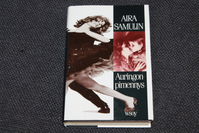 Aira Samulin - Auringonpimennys