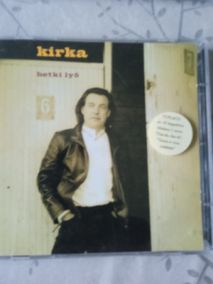 2 CD- LEVYÄ: KIRKA : HETKI LYÖ