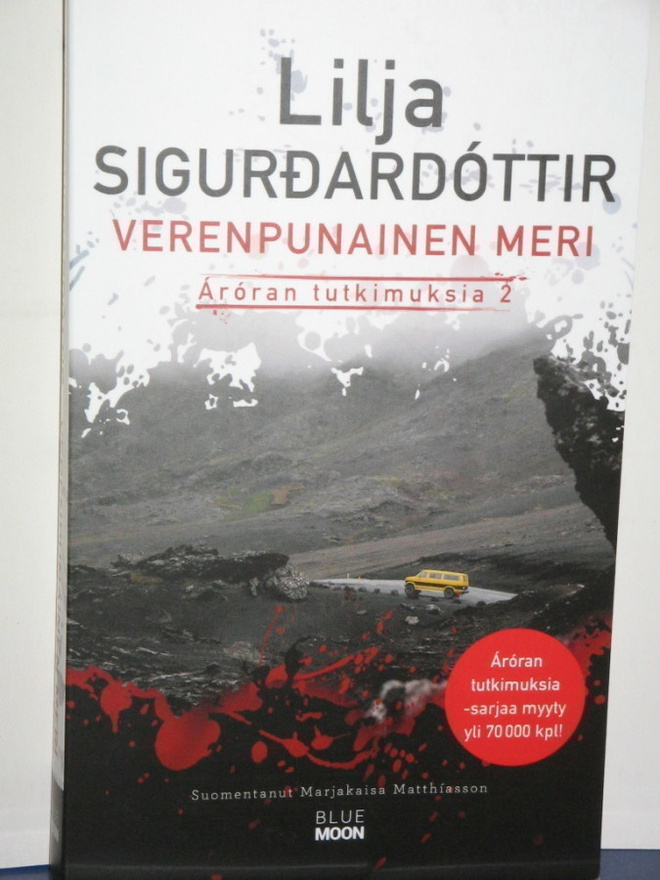 Lilja Sigurdardottir : VERENPUNAINEN MERI
