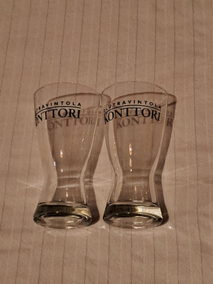 2 kpl Konttori tuoppia